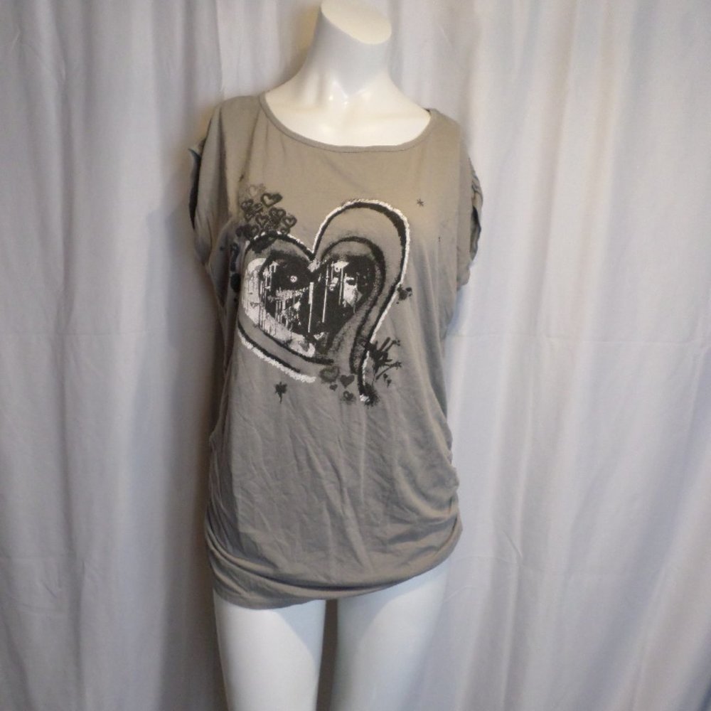 💖Two Hearts maternity top
